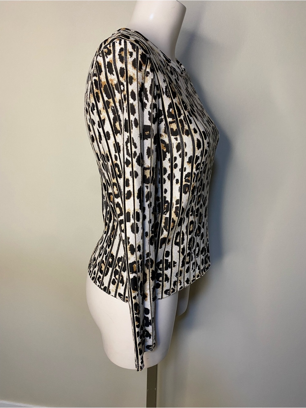 Marc Cain Striped Leo Leopard Jacquard Sweater Soft Cappuccino - Picture 3 of 8